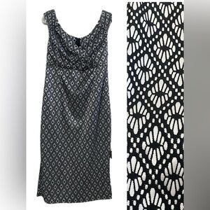 Rock Steady Diamond Shimmer Pattern Textured Wiggle Dress